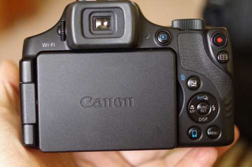 Canon SX 60 HS, in good condition, photos show exact item on sale, sd card not included