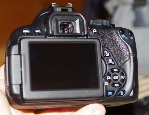 Canon 700D in top condition, low shutter count, photos are of actual kit on sale.