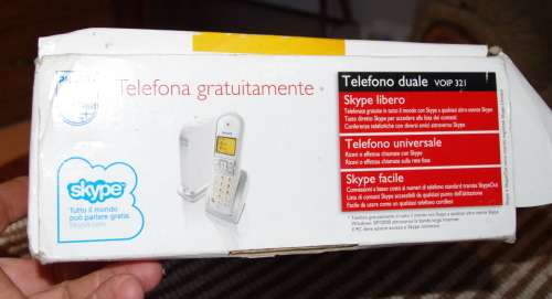 Phillips cordless phone, photos show exact item on sale, in excellent condition.