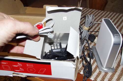 Phillips cordless phone, photos show exact item on sale, in excellent condition.