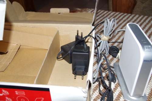 Phillips cordless phone, photos show exact item on sale, in excellent condition.