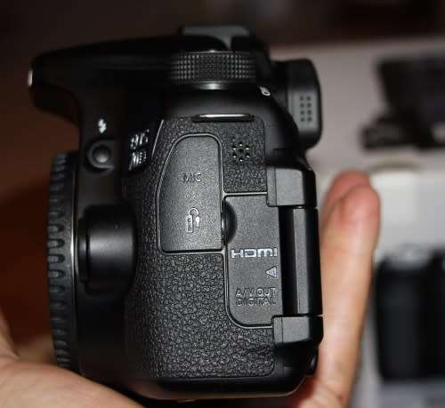 Canon 70D body in excellent condition, shutter count less than 8K, photos show exact item on sale