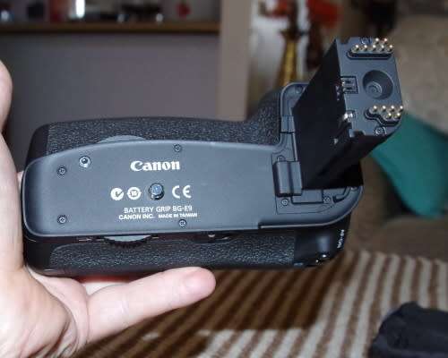 Canon 60D original battery grip as new.