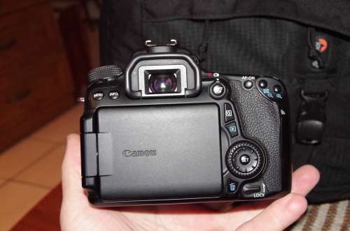 Canon 70D body only, photos show exact item on sale, has some minor signs of use externally.