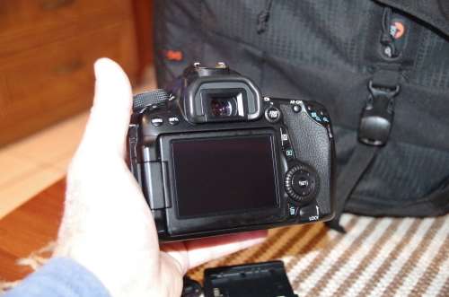 Canon 70D body only, photos show exact item on sale, has some minor signs of use externally.