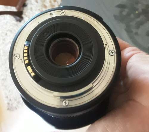 Canon 18-135 STM lens, photos show exatc item an  sale, like new inside and out.