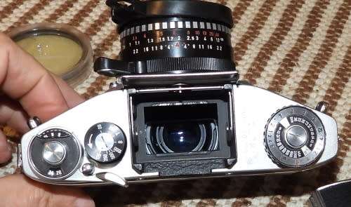 Elbaflex film camera with 200mm zoom, photos show exact item on sale