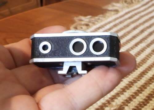 Leica camera bits, photos show exact items on sale,