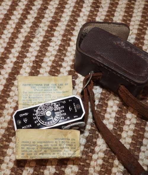 Leica camera bits, photos show exact items on sale,