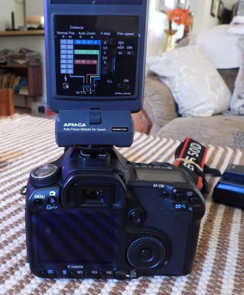 Canon 50D, Body is in perfect working order, lens works but only at lowest f stop.