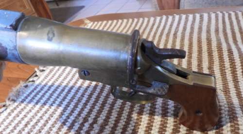 Old line throwing/flair gun, still seems to opperated, untested have no cartridges, has markings,