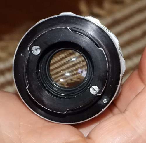 2 Carl Zeiss Lenses, probably for leica, photos show exact items on sale,