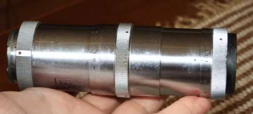 2 Carl Zeiss Lenses, probably for leica, photos show exact items on sale,