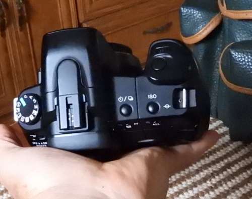 Sony A200 body with 18-70 lens, photos show exact item on sale, excellent condition.