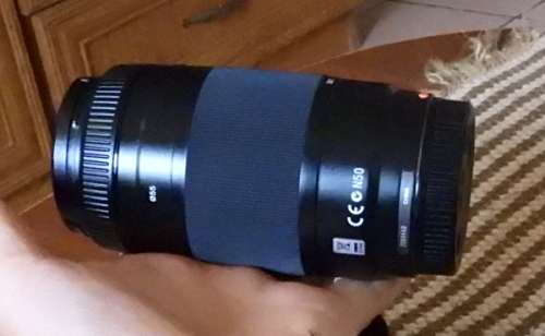Sony 70-300 lens in top condition inside and out, photos show exact item on sale.
