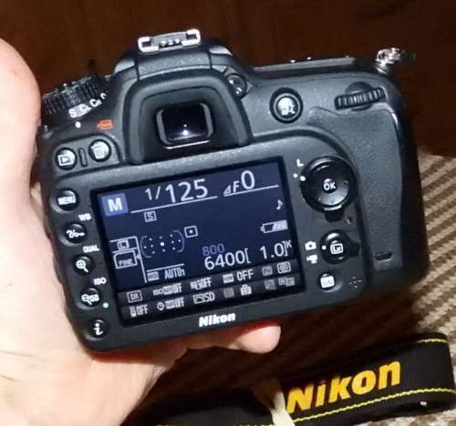 Nikon D7100 Body , photos show exact item on sale, please read description.. Sd card included.