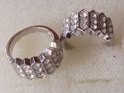 STUNNING FILLED SILVER DESIGNERS RING WITH HUGE!!!SIM DIAMONDS  SIZE 18 (FREE IMPORT)