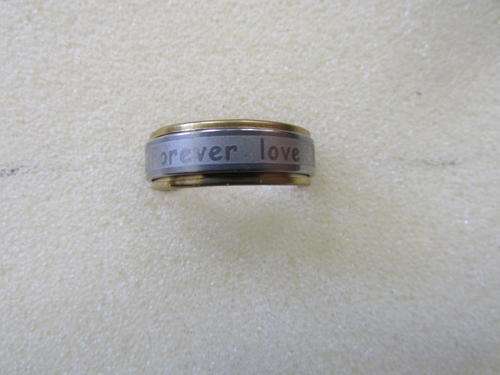 2 TONE ELECTROPLATED  RING HIS AND HERS SIZE 18 AND 20