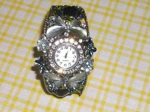 STUNNING COULORFUL LADYS WATCHES