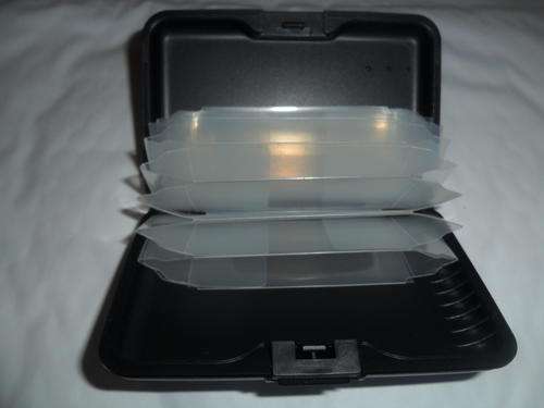 ELEGANT CREDIT CARD HOLDER