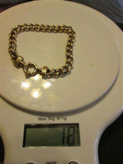 (ct Gold Bracalet