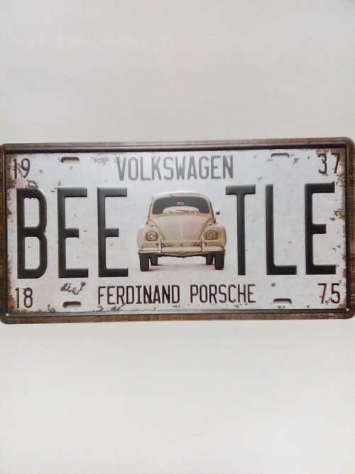 WOW!!! COLLECTORS VINTAGE STYLE METAL VOLKSWAGEN BEETLE LICENSE PLATE
