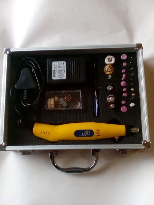 INOVAR VARIABLE SPEED MINI ROTARY TOOL KIT (money back guarantee)