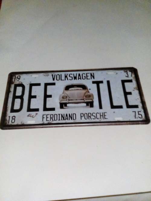 VINTAGE STYLE PRESSED METAL VW BEETLE NUMBER PLATE SIGN