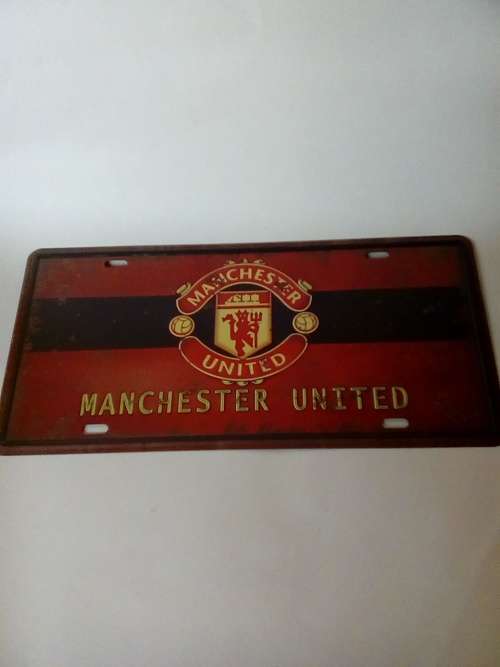 VINTAGE STYLE PRESSED METAL MANCHESTER UNITED NUMBER PLATE SIGN