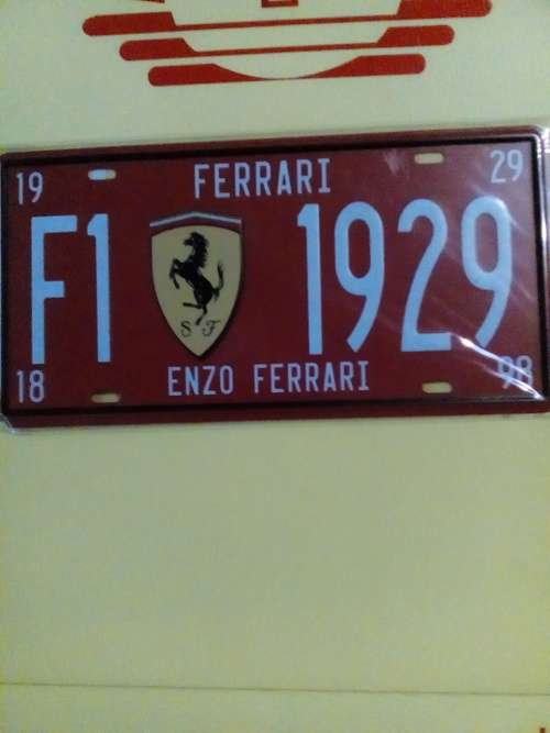 VINTAGE STYLE PRESSED METAL F1 FERRRRI LICENSE PLATE SIGN