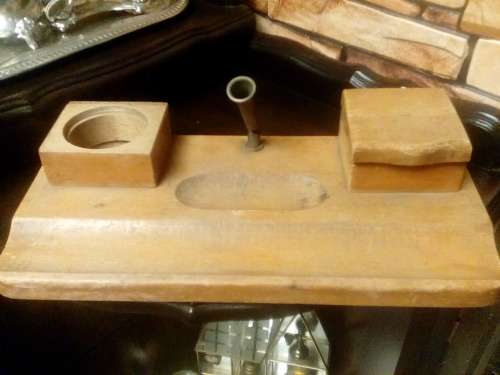 RARE SOLID DESKTOP OAK FOUNTAIN PEN AND INK HOLDER