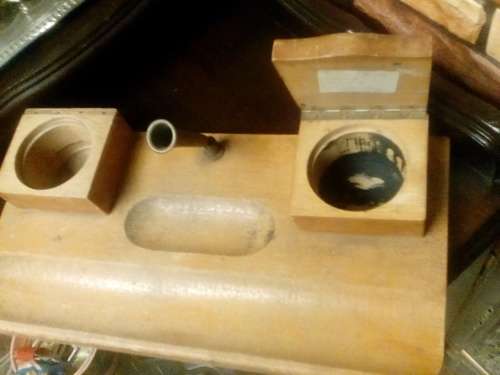 RARE SOLID DESKTOP OAK FOUNTAIN PEN AND INK HOLDER