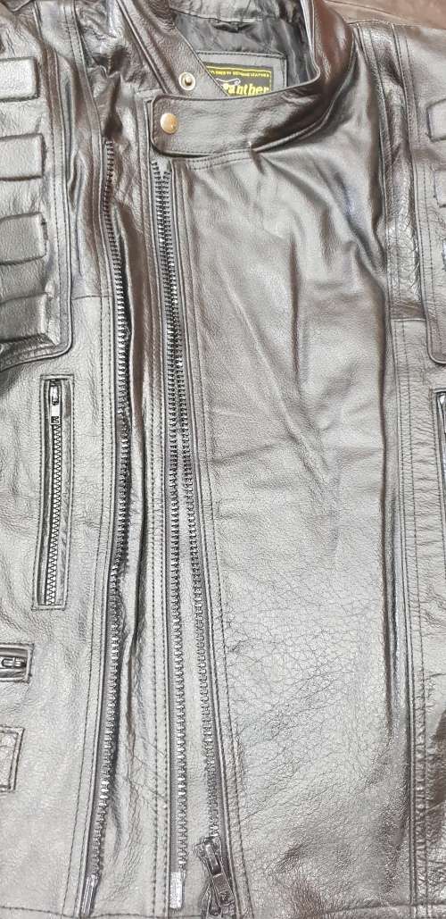 MENS 2XL PANTHER LEATHER  BIKERS JACKET