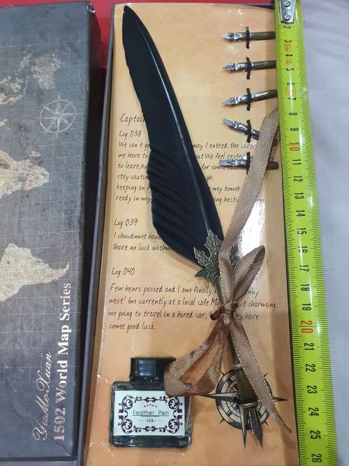 HIGHLY COLLECTABLE INK FEATHER PEN...UNUSED CONDITION