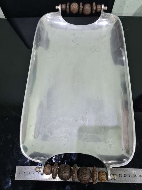 VINTAGE PEWTER SERVING TRAY WITH LOVELY WOODEN HANDLES