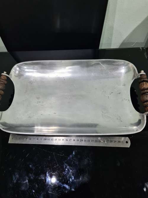 VINTAGE PEWTER SERVING TRAY WITH LOVELY WOODEN HANDLES