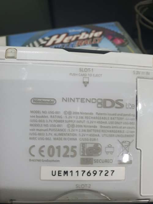 NINTENDO  DS LITE..ND TWO GAMES...HAND HELD