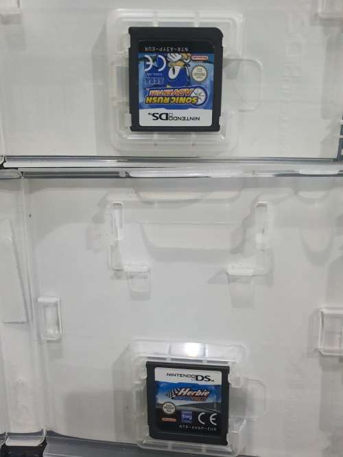 NINTENDO  DS LITE..ND TWO GAMES...HAND HELD