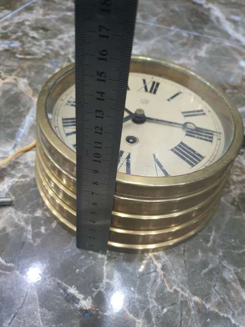 VINTAGE SHIPS CLOCK....SOLID BRASS...WORKING ORDER