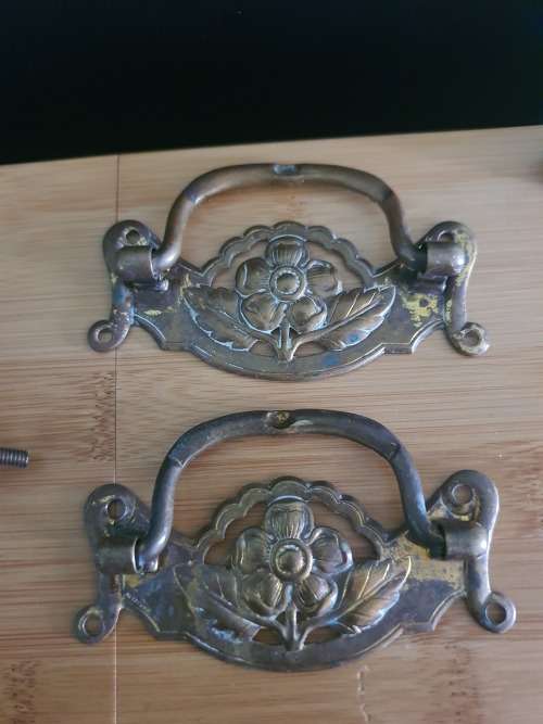 THREE PAIRS SOLID BRASS VINTAGE DOOR/DRAWER  HANDLES...ONE BID FOR ALL