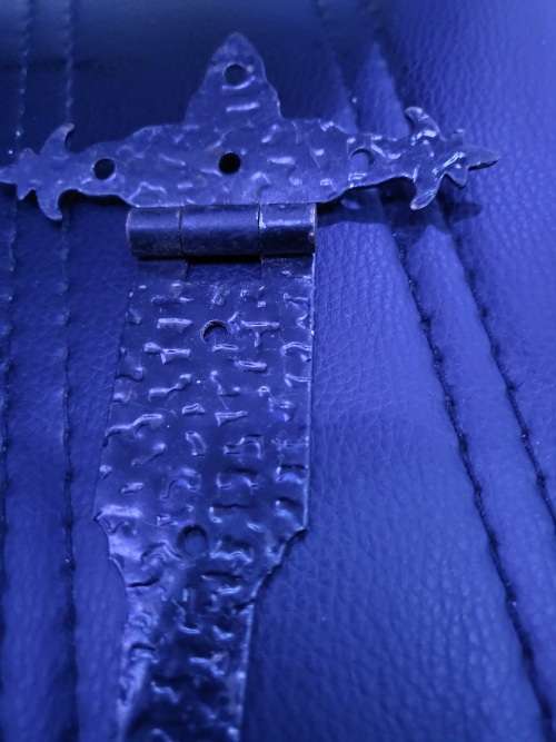 6 VINTAGE ARROW HEAD DOOR HINGES