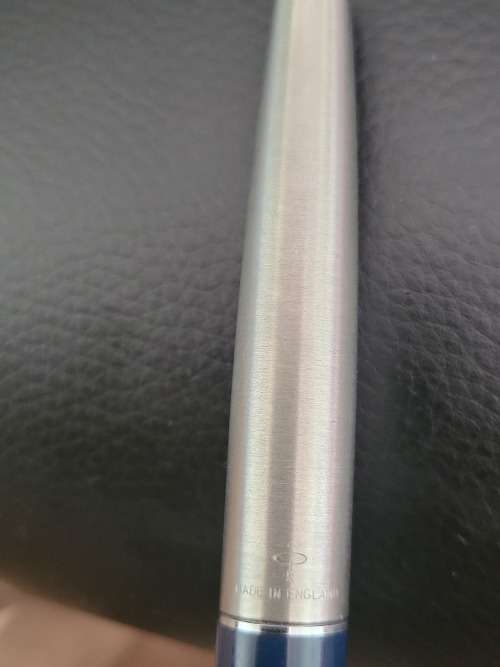 SET OF TWO PARKER FOUNTAIN PENS ORIGINAL (NOT IN ORIGINAL BOX) (MADE IN ENGLAND)