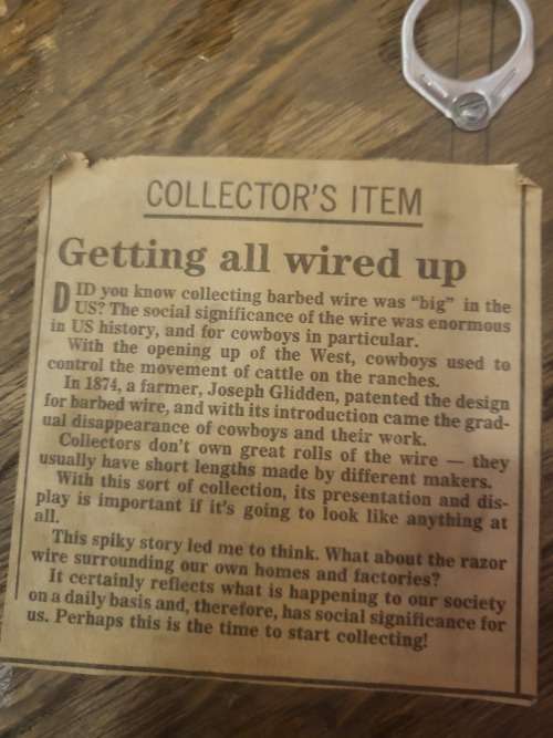 VINTAGE COLLECTORS ITEM BARBED WIRE ON SOLID WOOD