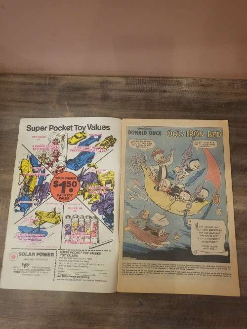 6 X VINTAGE PAPERBACK COMIC BOOKS (PLEASE SEE PICS)