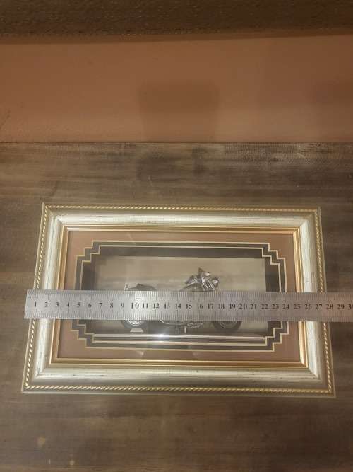 VINTAGE HARLEY DAVIDSON 2004 FLSTFI FAT BOY MAISTO MOTORCYCLE FIGURE IN A FRAME