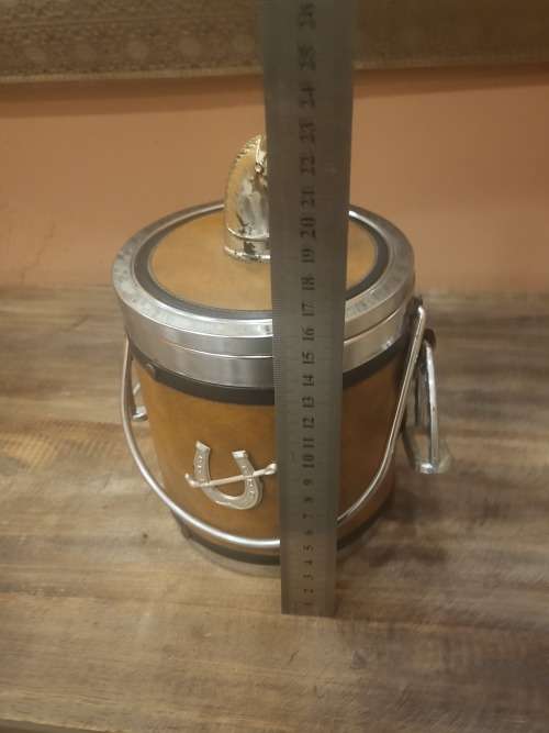 HORSE STYLE ICE BUCKET