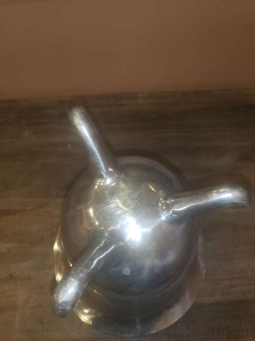 VINTAGE CAROL BOYES STYLE SILVER PLATED CHAMPAIGN BUCKET HOLDER