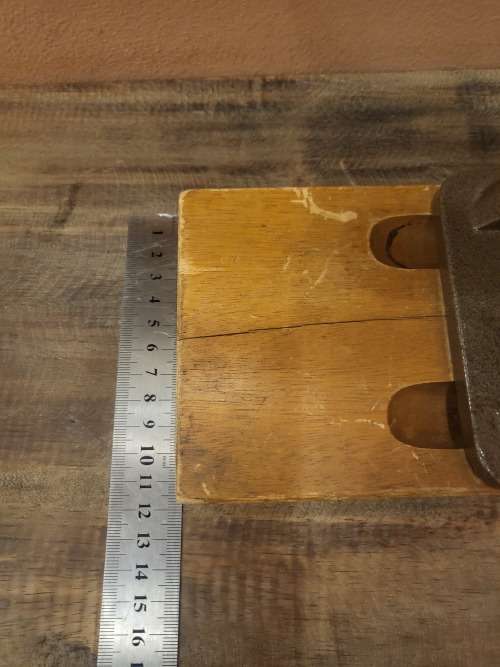 VINTAGE SOLID METAL PUNCH ON WOODEN PLATFORM (GALA MAKE) (WORKING)