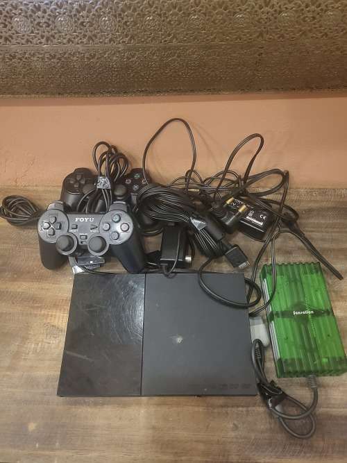 PLAYSTATION 2 SLIM WITH POWER SUPPLIES AND 2 X CONTROLLERS & MEMORY CARD EXPANDER(WORKING)