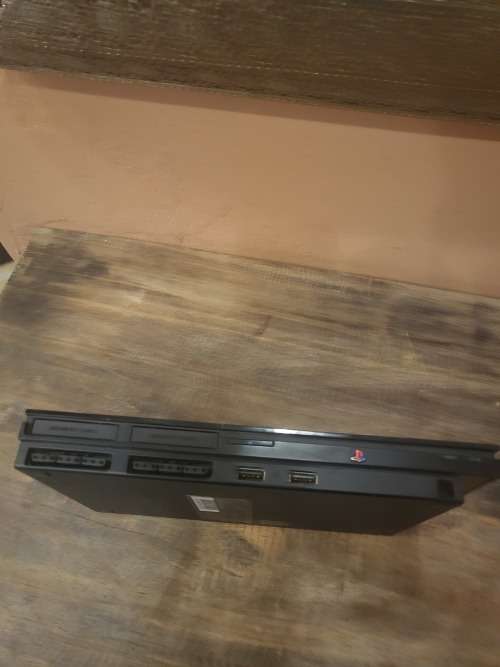 PLAYSTATION 2 SLIM WITH POWER SUPPLIES AND 2 X CONTROLLERS & MEMORY CARD EXPANDER(WORKING)